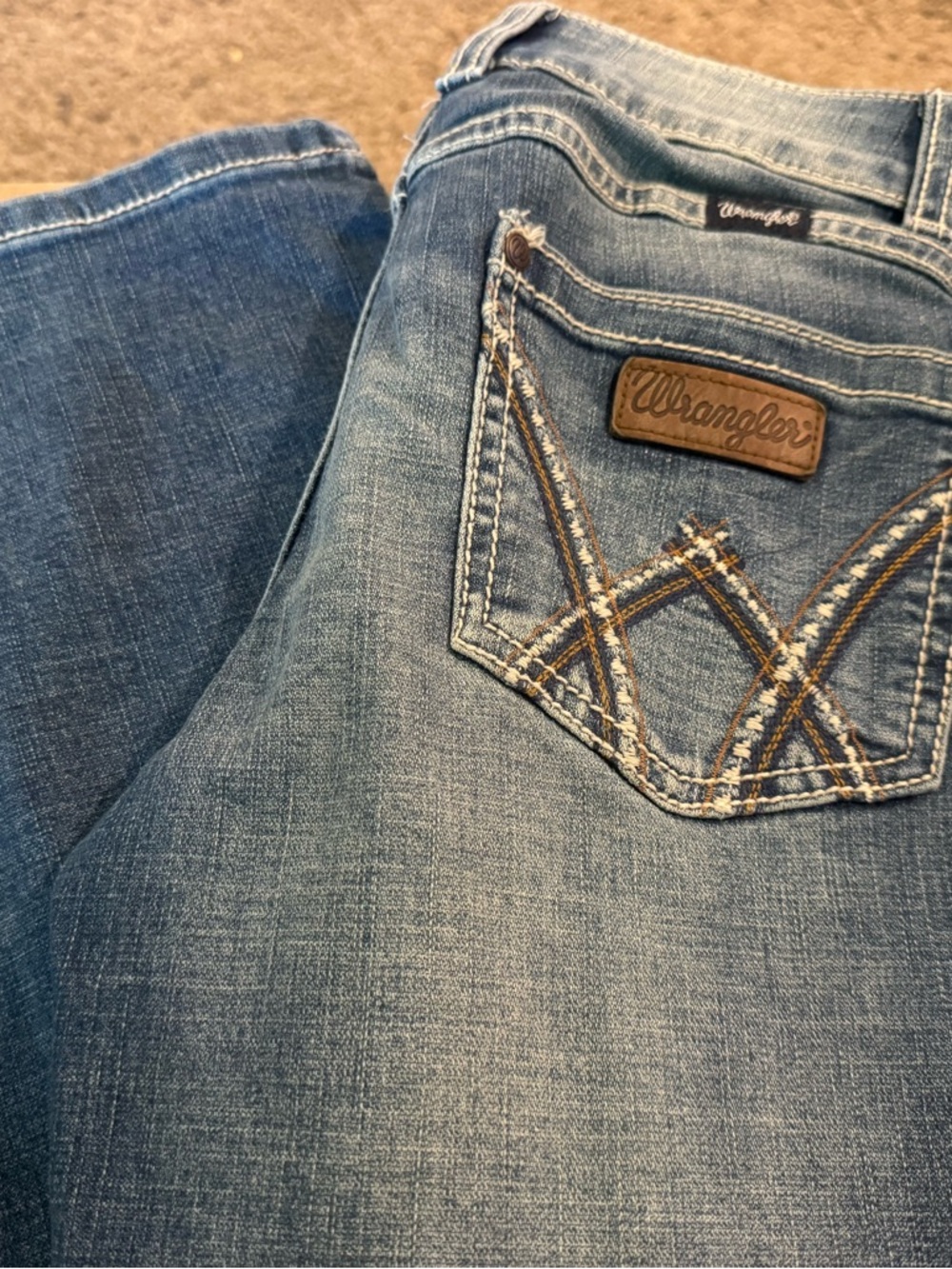 Wrangler Women's Light Blue Boot Cut Jeans with Contrast Pocket Stitching